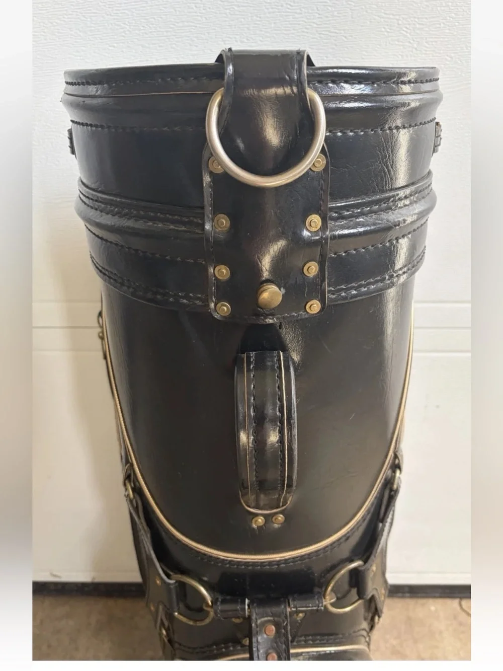 VINTAGE MICHELOB Black Faux Leather Carry Golf Bag 35